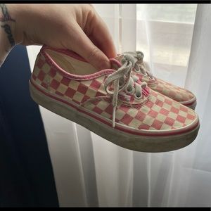 Girls pink checkered vans sz 12